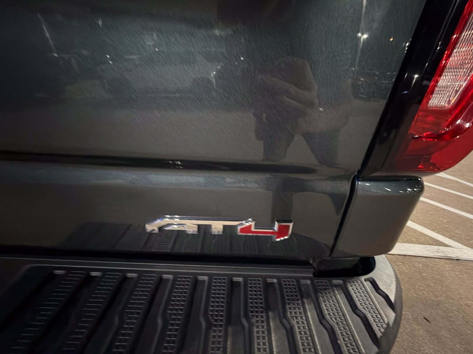 Used 2021 GMC Sierra 1500 AT4 w/ AT4 Premium Package AWD/4WD image 24
