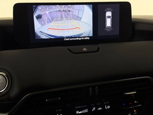 Used 2024 MAZDA CX-90 Plug-In Hybrid w/ Premium Pkg AWD/4WD image 17