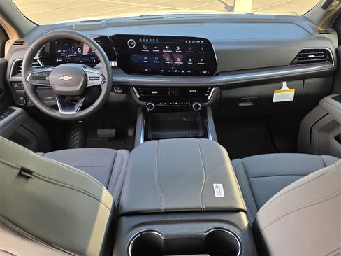 New 2026 Chevrolet Tahoe LS image 8