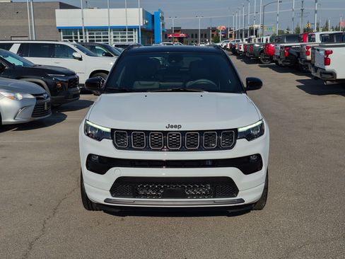Used 2025 Jeep Compass Limited w/ High Altitude Package AWD/4WD image 9