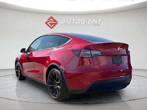 Used 2021 Tesla Model Y 2WD image 5