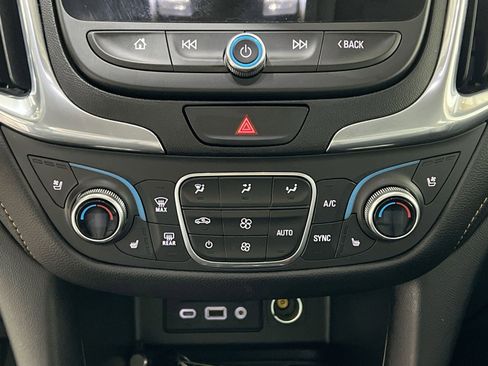 Used 2019 Chevrolet Equinox Premier image 19