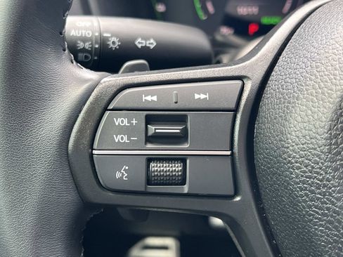 Certified 2025 Honda Accord Sport image 9
