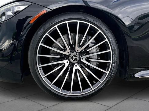 Used 2023 Mercedes-Benz S 500 4MATIC w/ AMG Line image 10