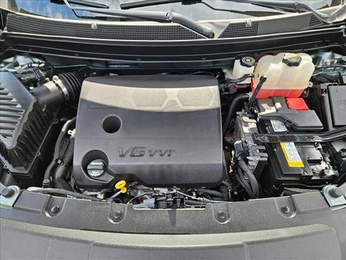 Used 2023 Chevrolet Traverse LT w/ LPO, Floor Liner Package AWD/4WD image 23