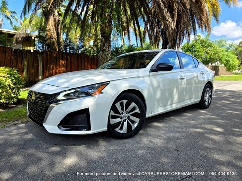 Used 2025 Nissan Altima 2.5 S FWD image 5