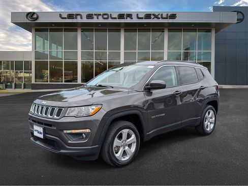 Used 2020 Jeep Compass Latitude w/ Popular Equipment Group AWD/4WD image 7