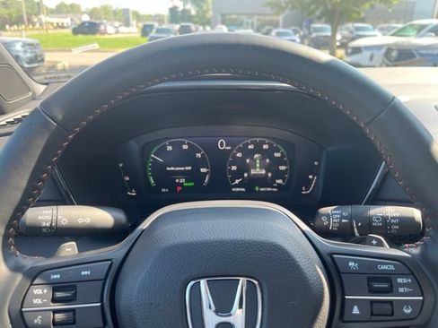 Used 2026 Honda CR-V TrailSport image 39