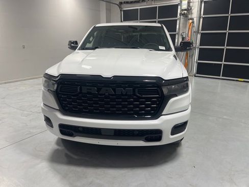 New 2026 RAM 1500 4x4 Crew Cab image 2