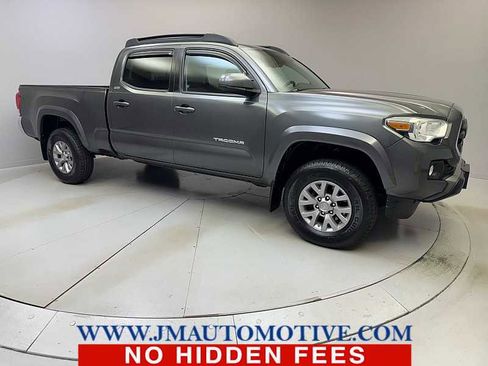 Used 2019 Toyota Tacoma SR5 image 7