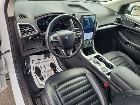 Used 2023 Ford Edge SEL image 15