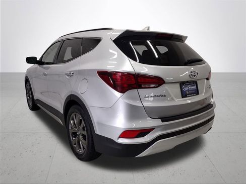 Used 2018 Hyundai Santa Fe Sport w/ 2.0T Ultimate Tech Package 05 FWD image 12
