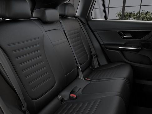New 2026 Mercedes-Benz GLC 300 image 40