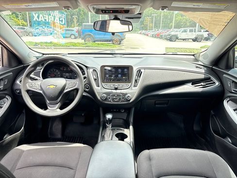 Used 2023 Chevrolet Malibu LS FWD image 7