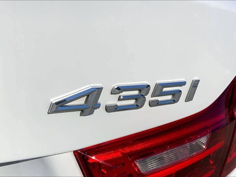 Used 2014 BMW 435i Convertible image 8