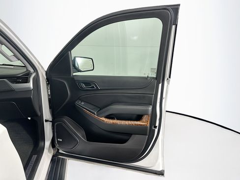 Used 2017 Chevrolet Tahoe Premier image 34