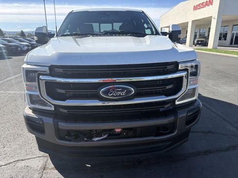 Used 2022 Ford F250 King Ranch w/ King Ranch Ultimate Package AWD/4WD image 2