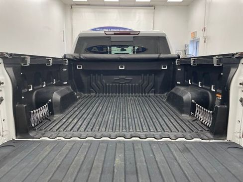 Used 2020 Chevrolet Silverado 1500 LT w/ All-Star Edition AWD/4WD image 13