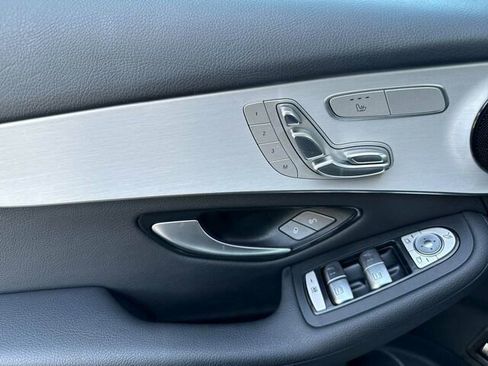 Used 2022 Mercedes-Benz GLC 300 image 13