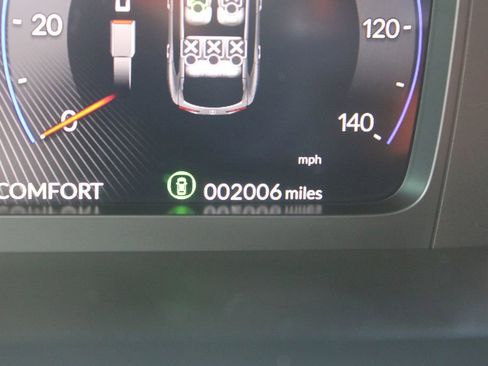 Used 2025 Acura ADX A-Spec image 13