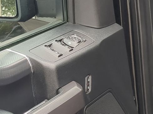 Used 2020 Ford F150 XLT w/ Equipment Group 302A Luxury image 13