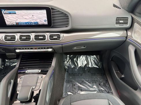 New 2026 Mercedes-Benz GLS 63 AMG 4MATIC image 30