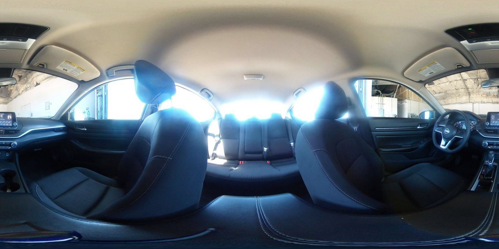 Used 2025 Nissan Altima 2.5 SV FWD image 41