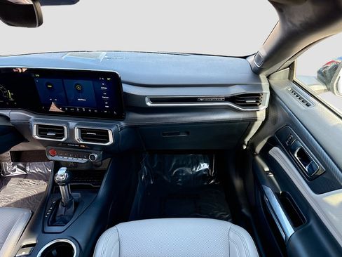 Used 2024 Ford Mustang Premium image 17