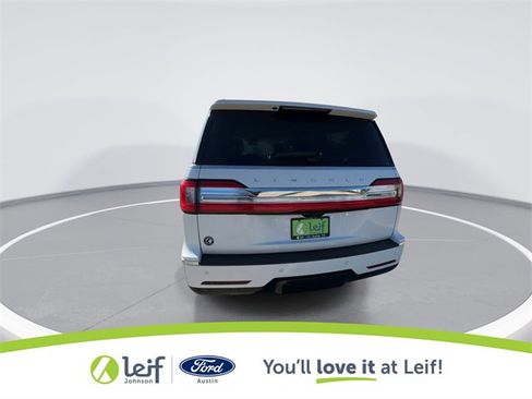 Used 2020 Lincoln Navigator L Reserve image 9