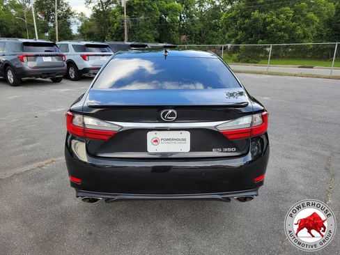 Used 2016 Lexus ES 350 w/ Luxury Package w/Wood Trim FWD image 4
