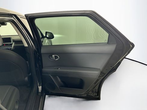 Used 2024 Hyundai Ioniq 5 SEL image 32