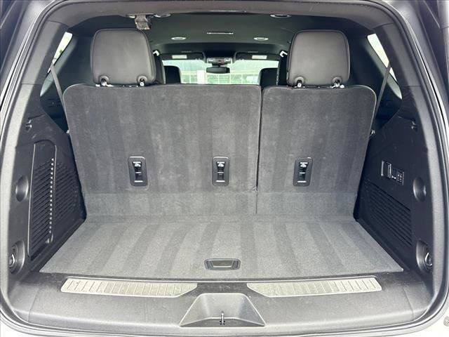 Certified 2025 GMC Yukon Denali AWD/4WD image 23