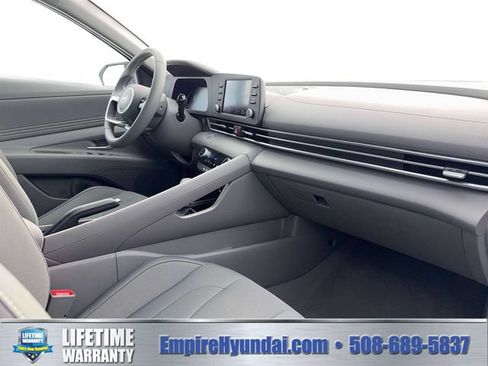 New 2026 Hyundai Elantra Sport FWD image 15