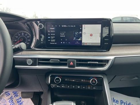 Used 2023 Kia K5 EX image 17