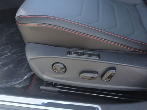 New 2026 Volkswagen Jetta GLI Autobahn image 14