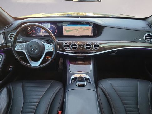 Used 2020 Mercedes-Benz S 560 S 560 Sedan image 17
