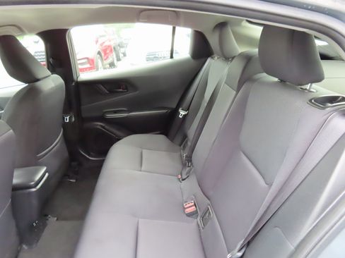 Used 2024 Toyota Prius LE image 28