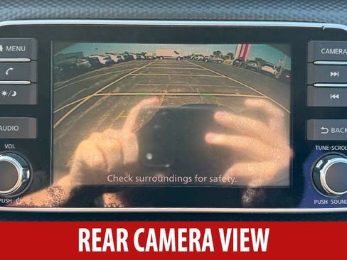 Used 2020 Nissan Kicks SV FWD image 10