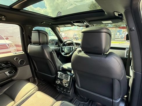 Used 2019 Land Rover Range Rover Supercharged AWD/4WD image 22