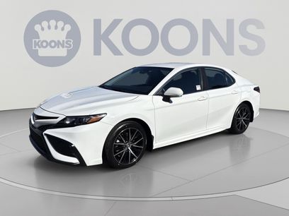 Used 2024 Toyota Camry SE