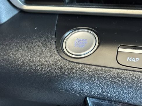 Used 2023 Hyundai Elantra SEL w/ Convenience Package FWD image 24
