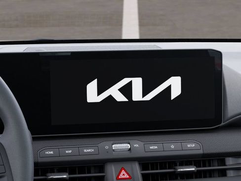 New 2026 Kia K4 LXS image 20