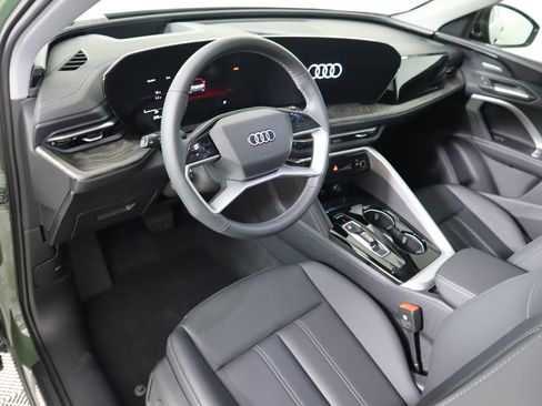 Used 2025 Audi Q5 Premium Plus w/ Premium Plus image 11