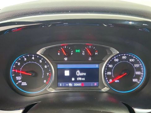 Used 2023 Chevrolet Traverse RS AWD/4WD image 25