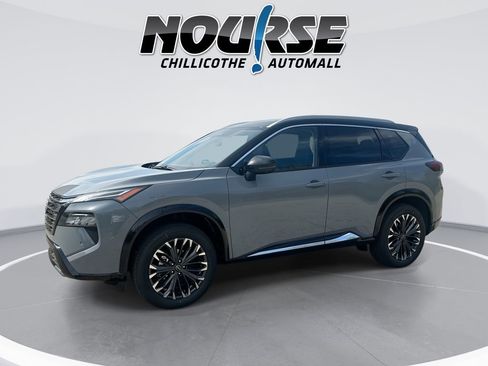 New 2026 Nissan Rogue Platinum AWD/4WD image 1