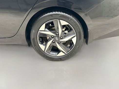 Used 2023 Hyundai Elantra SEL w/ Convenience Package FWD image 33