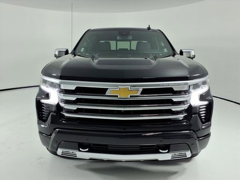 Used 2023 Chevrolet Silverado 1500 High Country image 29