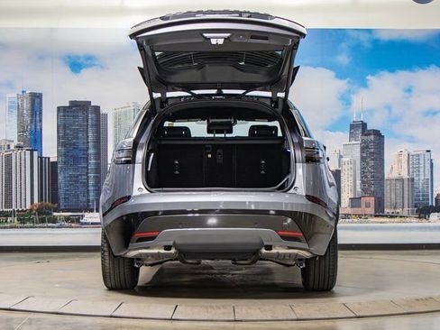 Used 2026 Land Rover Range Rover Velar Dynamic SE image 12