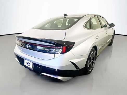 New 2026 Hyundai Sonata SEL FWD image 5