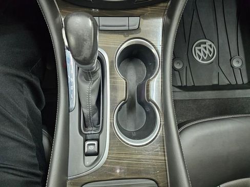Used 2020 Buick Envision Essence AWD/4WD image 14